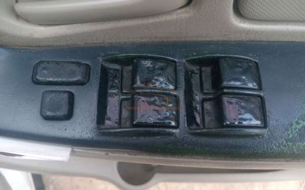 TOYOTA INNOVA