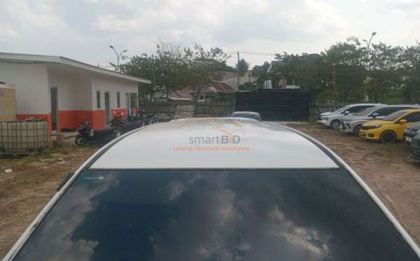 TOYOTA INNOVA