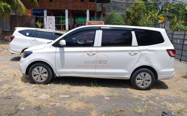 WULING CONFERO 1.5