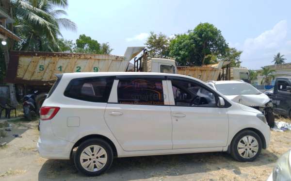 WULING CONFERO 1.5