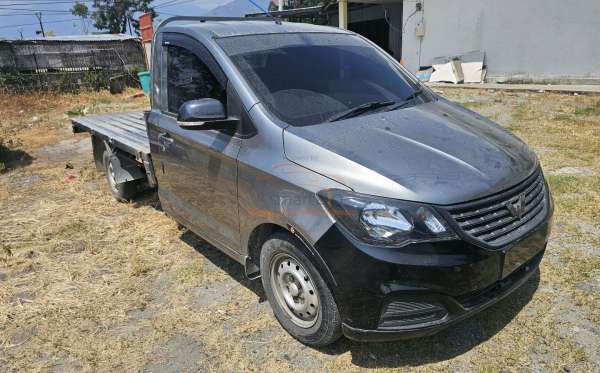 WULING  FORMO