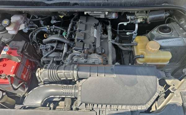 WULING  FORMO