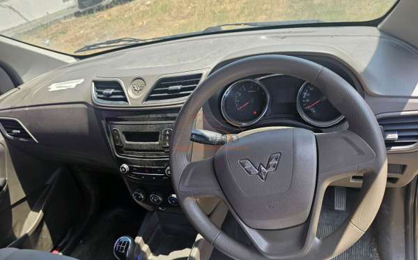 WULING  FORMO