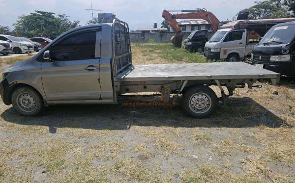 WULING  FORMO