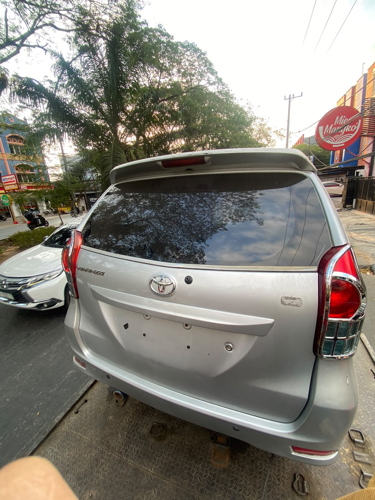 TOYOTA  AVANZA  1.3 G