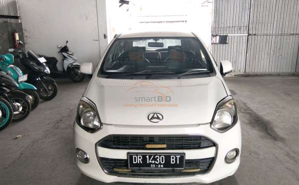 DAIHATSU  AYLA