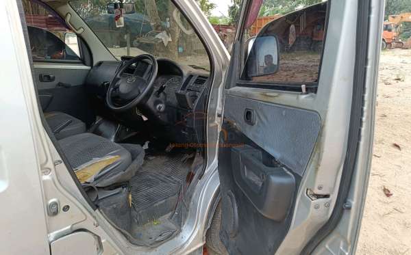 DAIHATSU  GRAN MAX