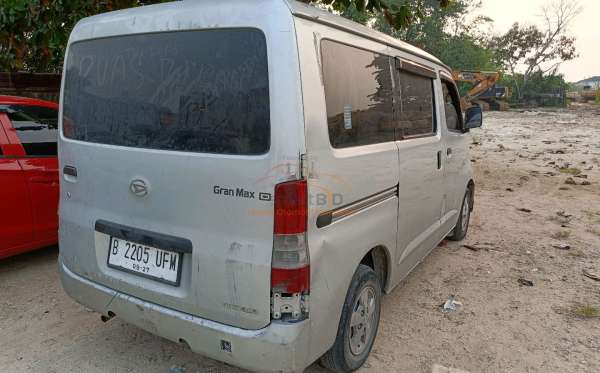 DAIHATSU  GRAN MAX