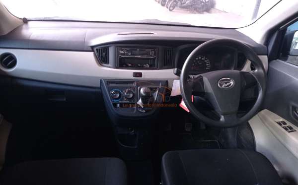 DAIHATSU SIGRA
