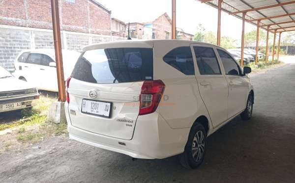 DAIHATSU SIGRA