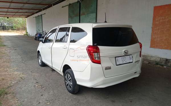 DAIHATSU SIGRA