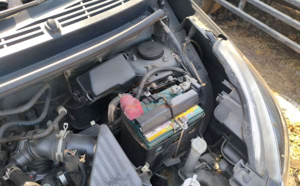 DAIHATSU SIGRA R