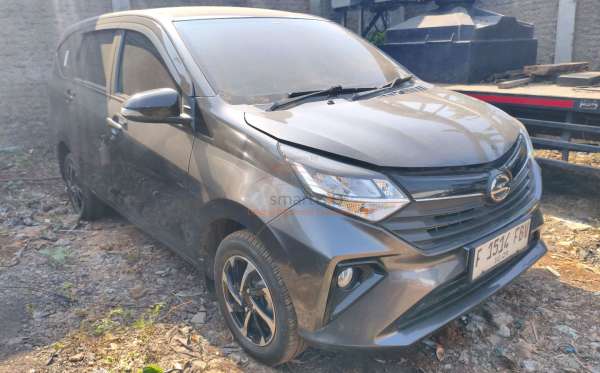 DAIHATSU SIGRA R