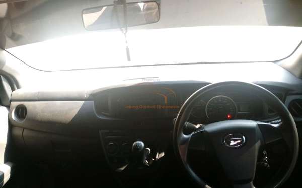 DAIHATSU SIGRA M
