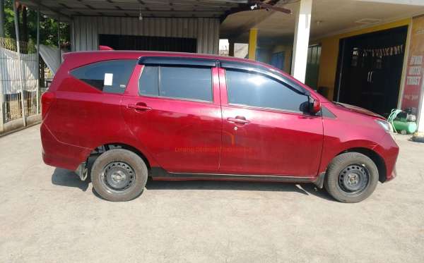DAIHATSU SIGRA M