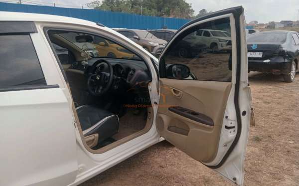 HONDA BRIO DD2 1.3 E