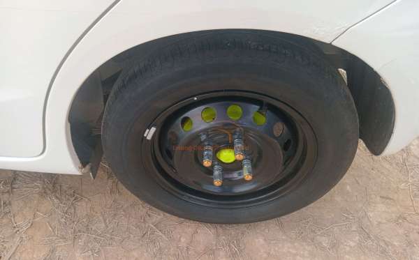 HONDA BRIO DD2 1.3 E