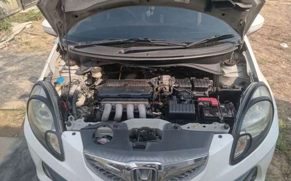 HONDA BRIO DD2 1.3 E