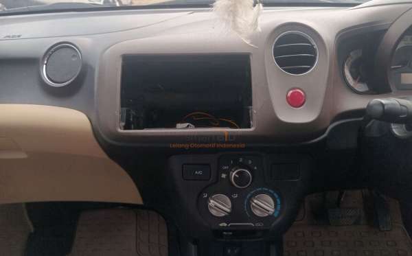 HONDA BRIO DD2 1.3 E