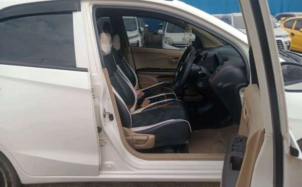 HONDA BRIO DD2 1.3 E