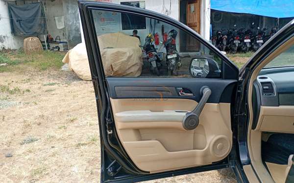 HONDA CR-V RE1 2WD 2.4 A/T