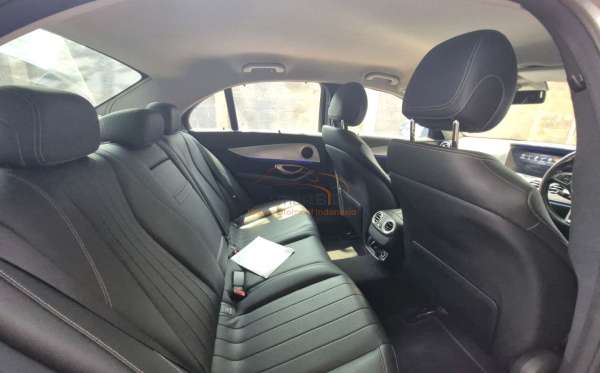 MERCEDES BENZ E 250