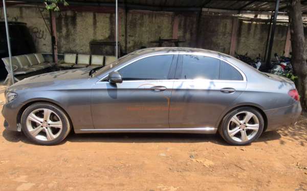 MERCEDES BENZ E 250