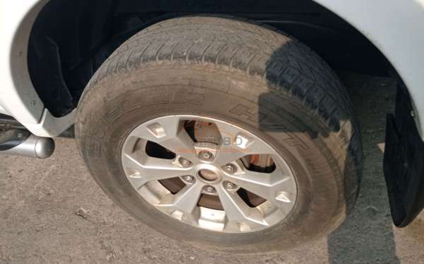 MITSUBISHI  PAJERO  SPORT