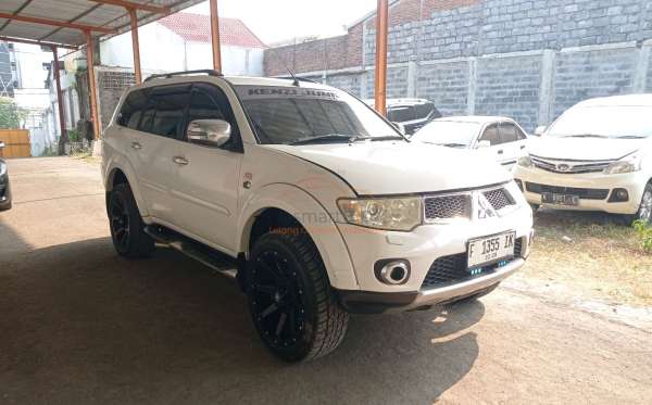 MITSUBISHI  PAJERO  SPORT