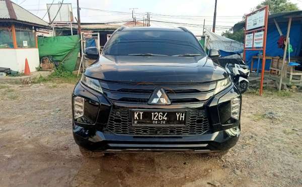 MITSUBISHI  PAJERO  SPORT DAKAR ULTIMATE