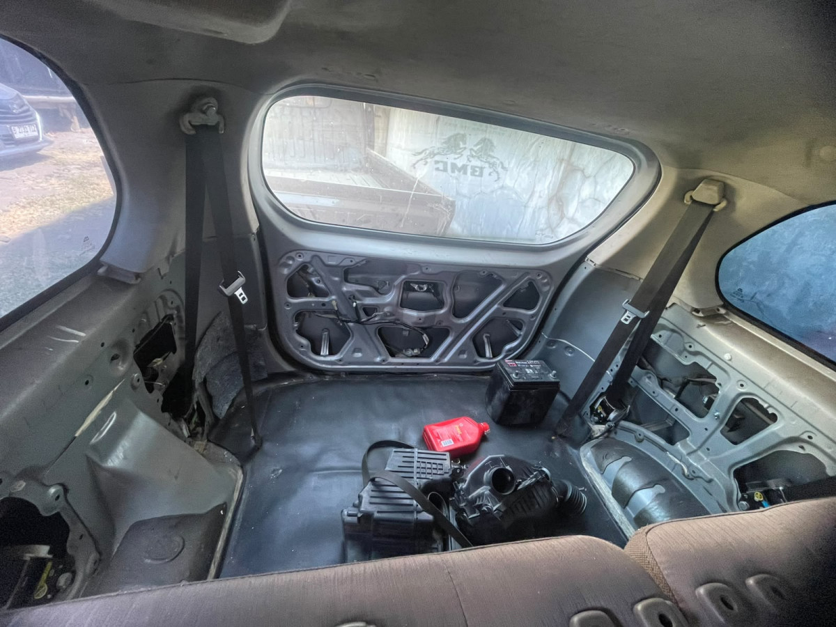 TOYOTA  AVANZA  1.3 G
