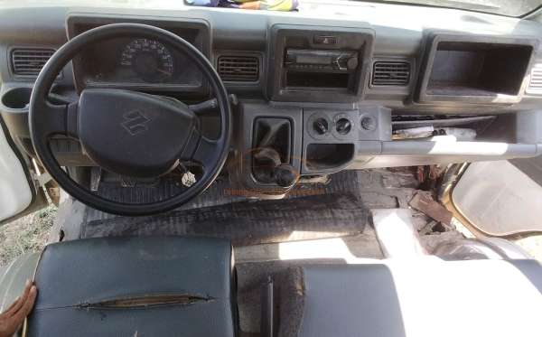 SUZUKI PU FD AC PS