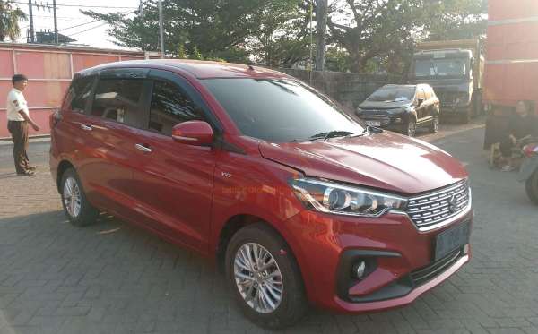 SUZUKI ERTIGA