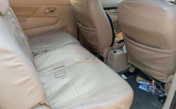SUZUKI ERTIGA