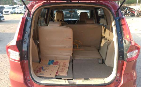 SUZUKI ERTIGA