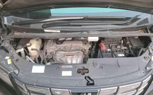 TOYOTA ALPHARD 2.5