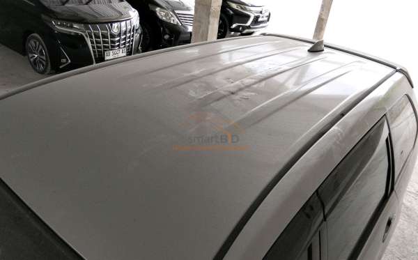 TOYOTA AVANZA 1.3 G