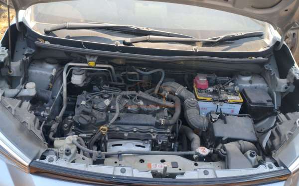 TOYOTA  AVANZA  1.3 E