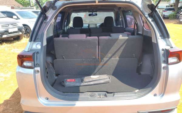 TOYOTA  AVANZA  1.3 E