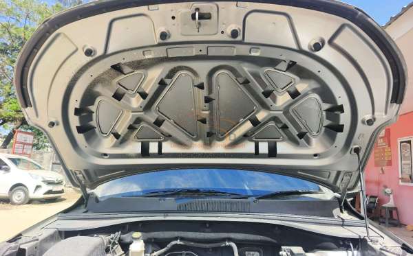 WULING  ALVEZ  1.5