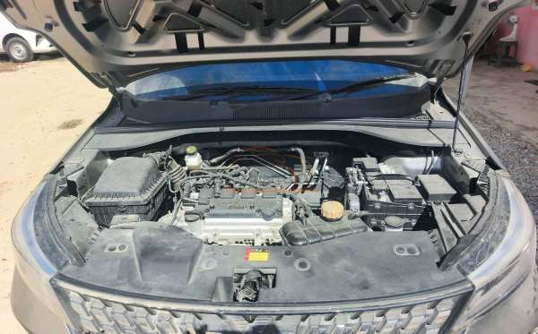 WULING  ALVEZ  1.5