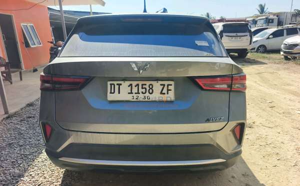 WULING  ALVEZ  1.5