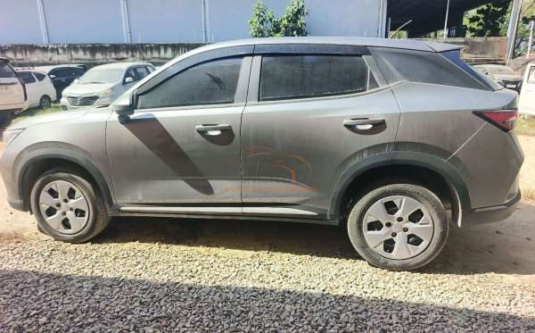 WULING  ALVEZ  1.5