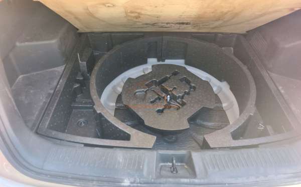 WULING  ALVEZ  1.5