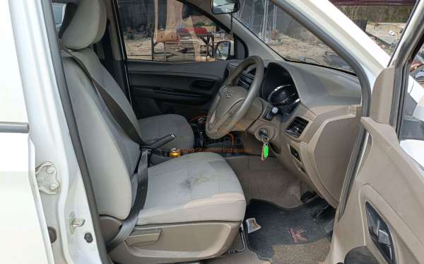 WULING CONFERO 1.5 DB MY (4X2)