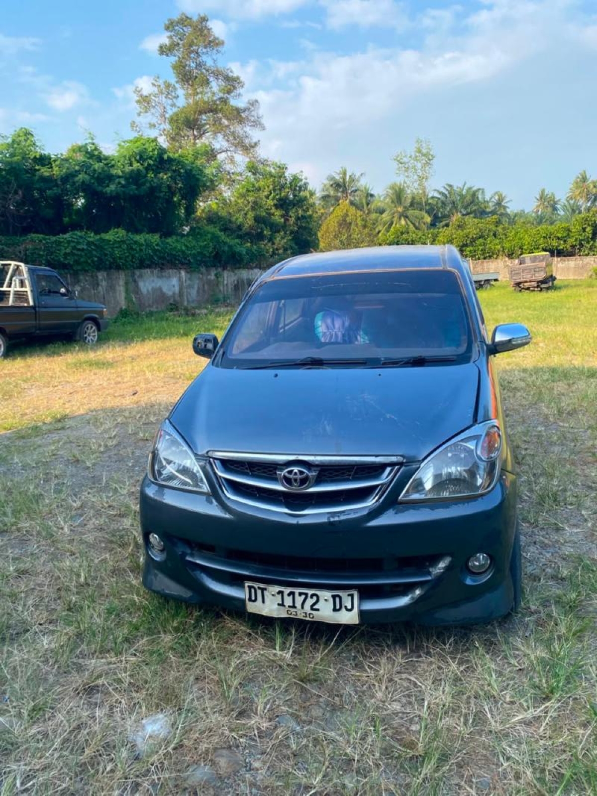 TOYOTA  AVANZA