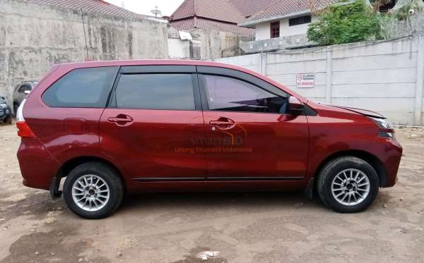 DAIHATSU XENIA 1.3 X