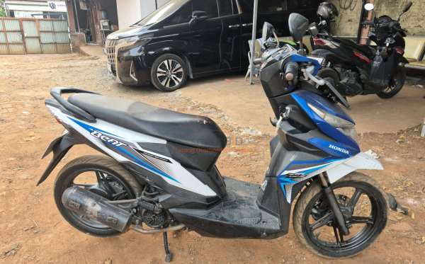 HONDA BEAT CBS FI CW