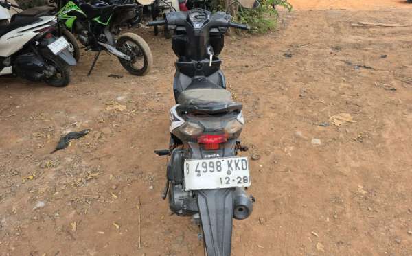 HONDA BEAT CBS FI CW