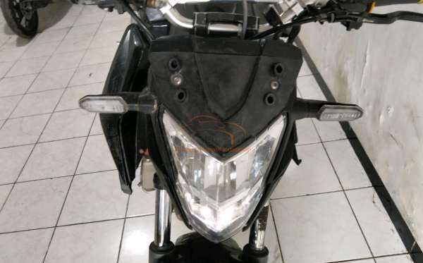 HONDA CBR 150 R